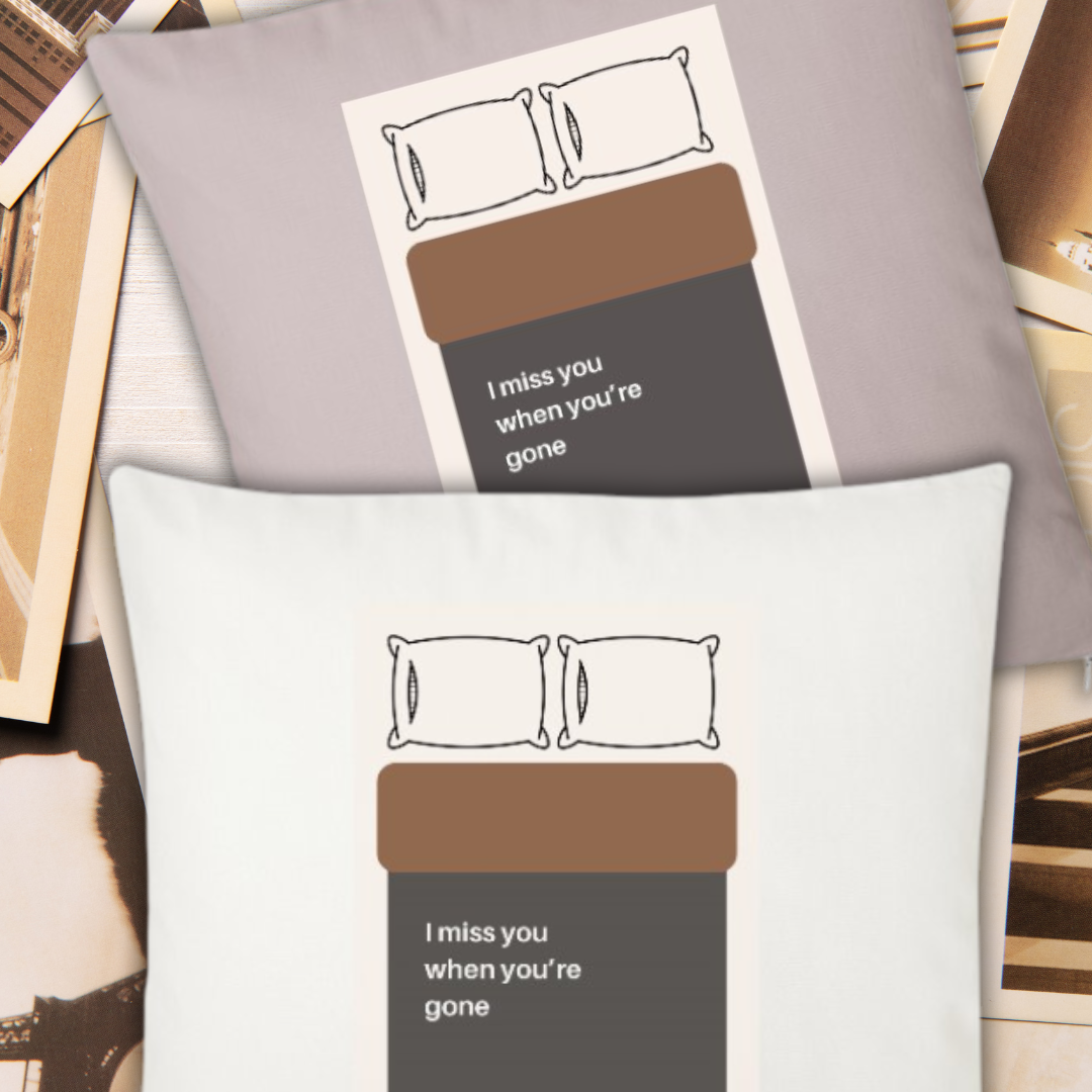ROMANTISCH CADEAU - Kussenhoes 'I miss you when you're gone', kleur natuurwit